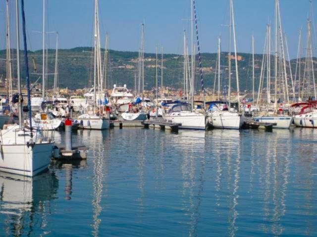 Appartamento Frontemare Marina dʼMarina dʼAndora Buitenkant foto